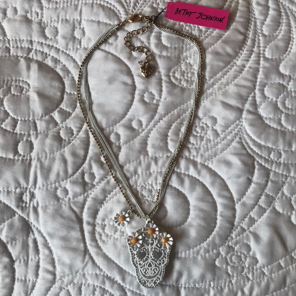 Betsey Johnson Skull Flower Crown Necklace